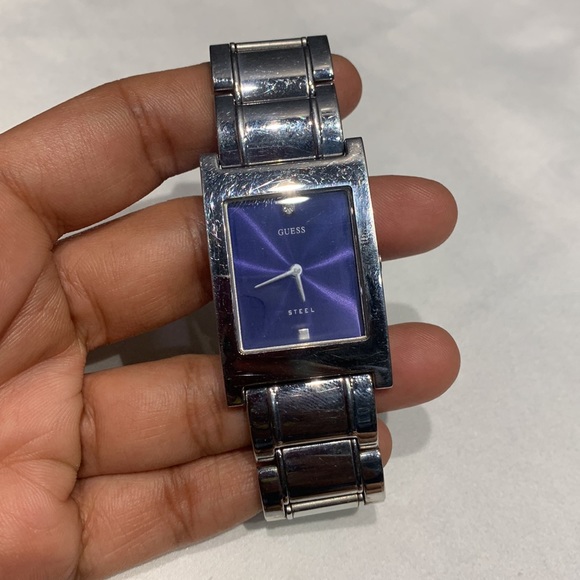 Heavily used Guess Slim watch - Picture 5 of 7